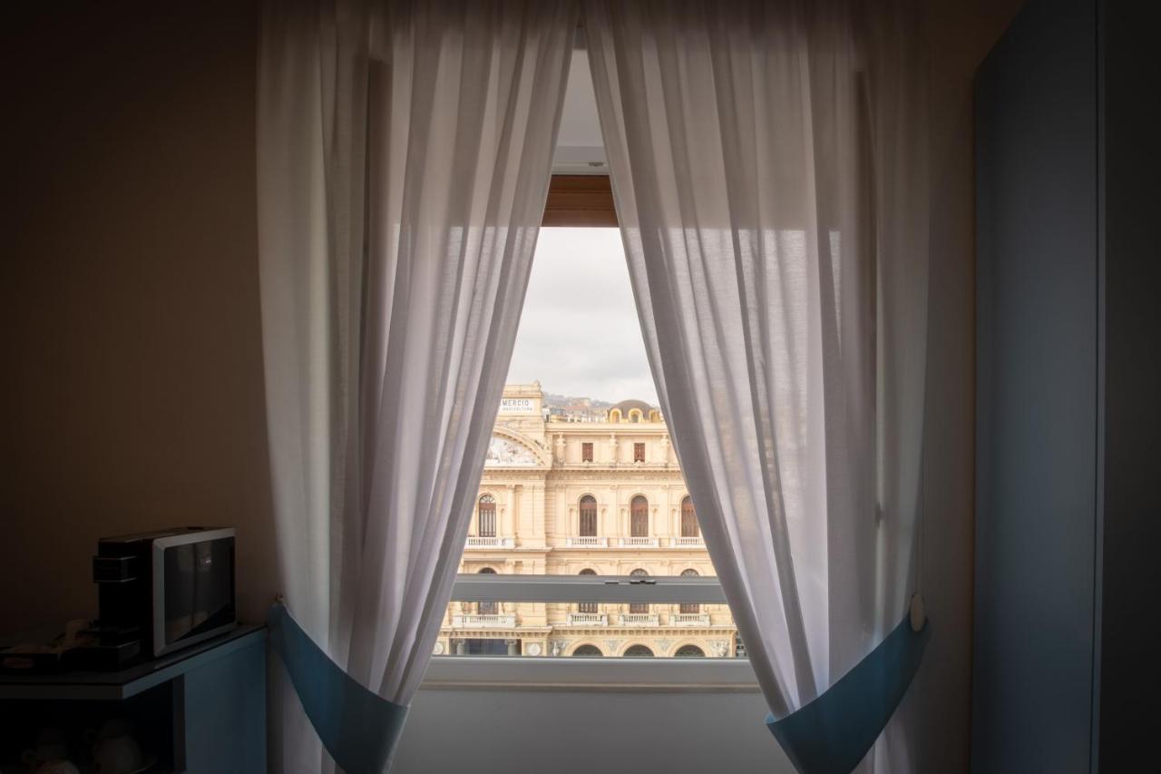 Suite Napoletana Neapel Exteriör bild