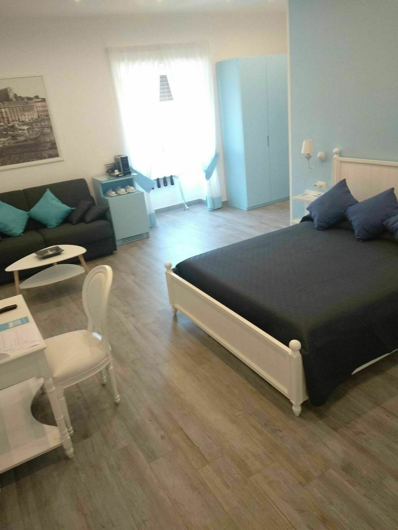Suite Napoletana Neapel Exteriör bild